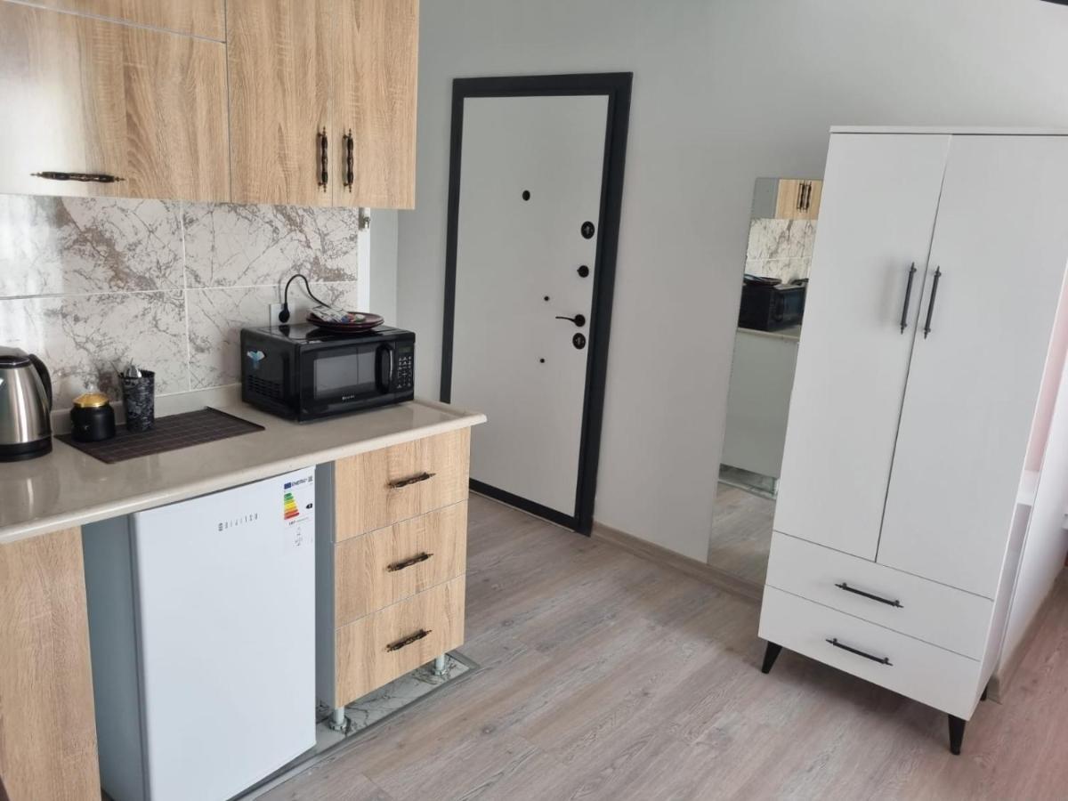 Istanbul Airport Family Suites Hotel Arnavutkoy Bagian luar foto