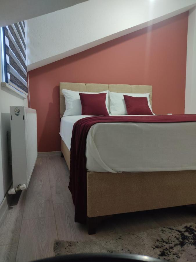 Istanbul Airport Family Suites Hotel Arnavutkoy Bagian luar foto