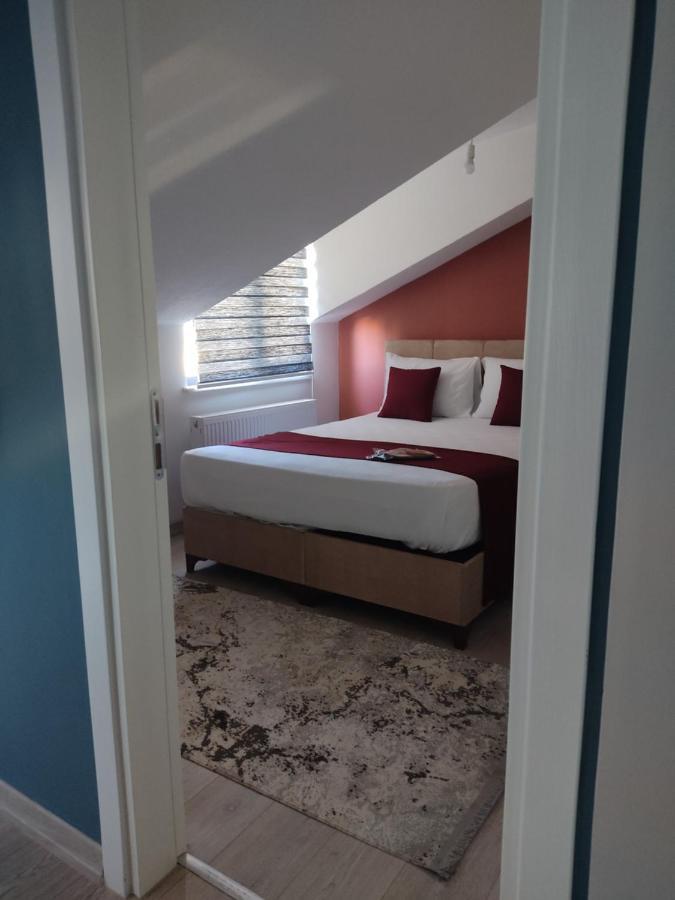 Istanbul Airport Family Suites Hotel Arnavutkoy Bagian luar foto