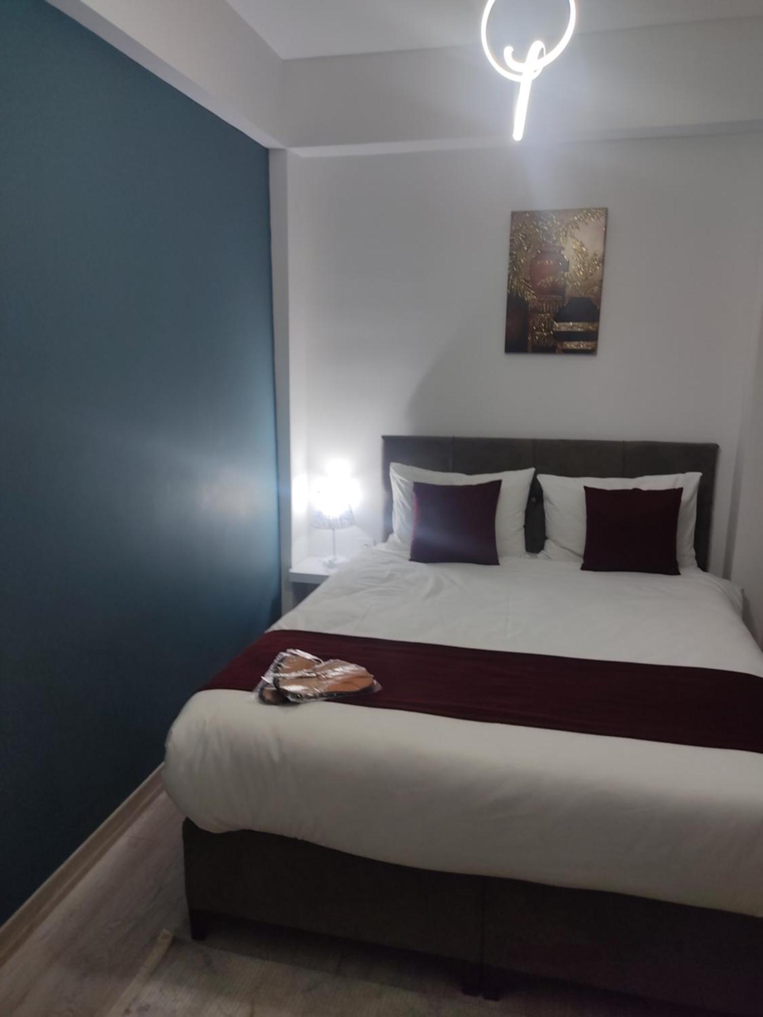 Istanbul Airport Family Suites Hotel Arnavutkoy Bagian luar foto