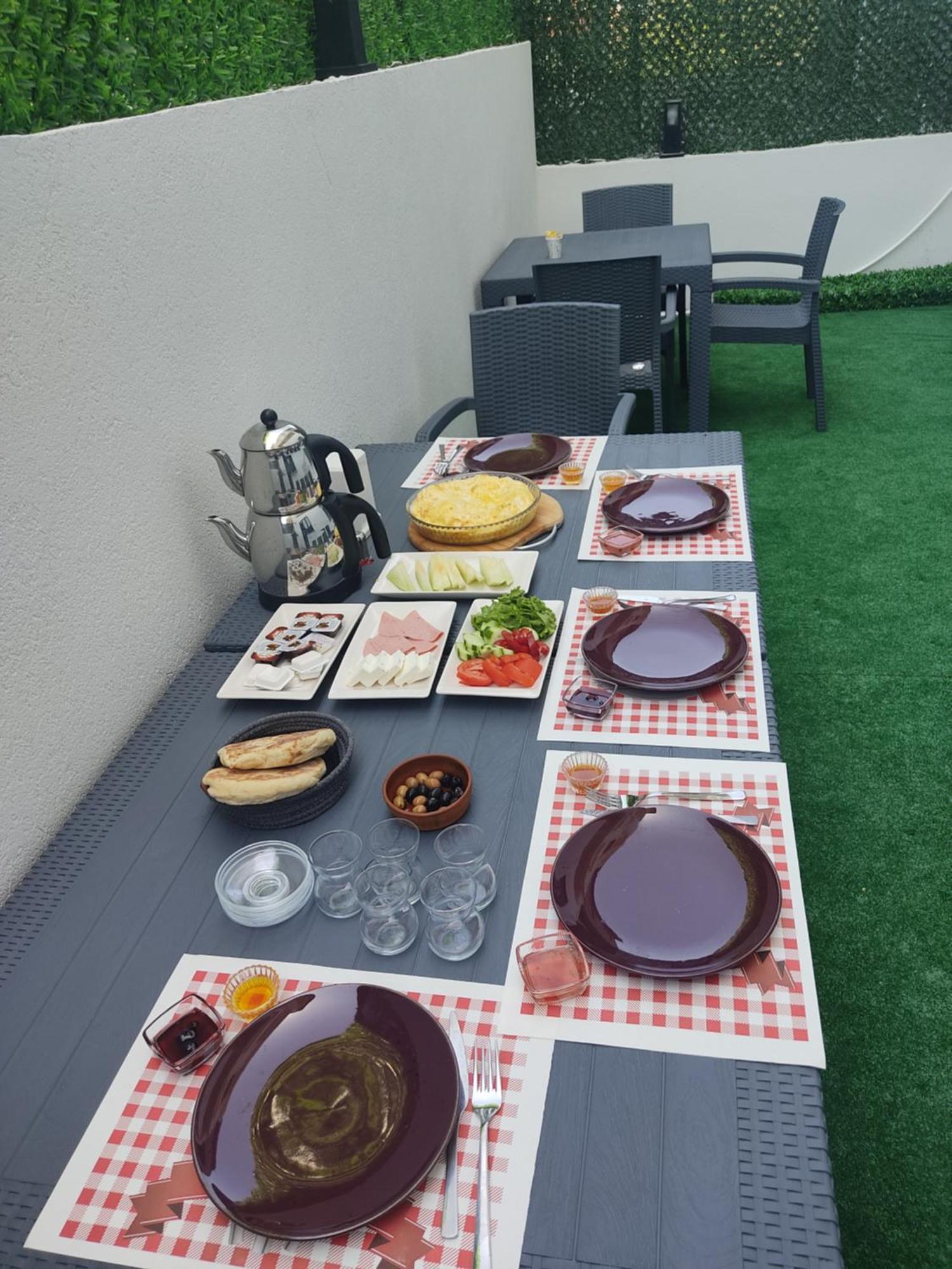 Istanbul Airport Family Suites Hotel Arnavutkoy Bagian luar foto